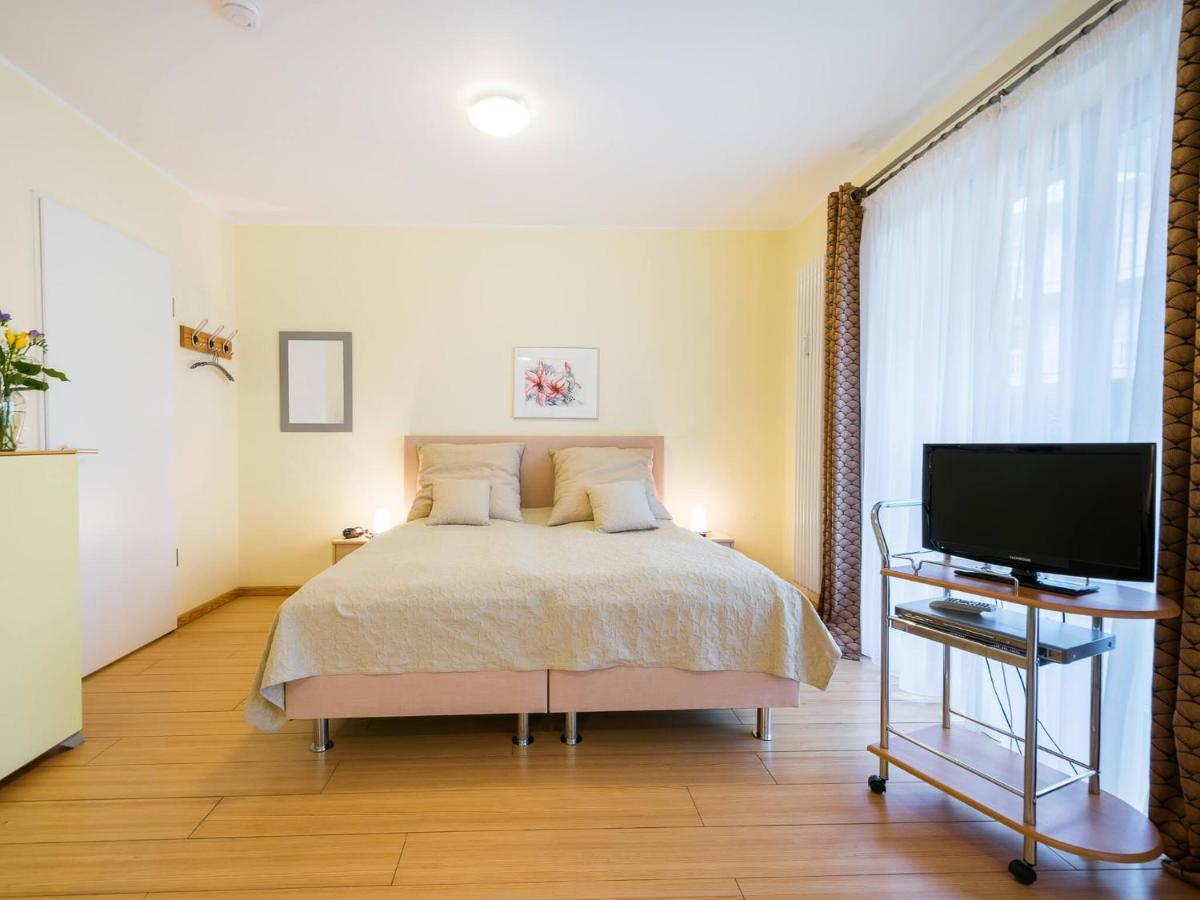 Kaiservillen Heringsdorf - 1-Raum-Ferienwohnung Mit Terrasse D103 Esterno foto